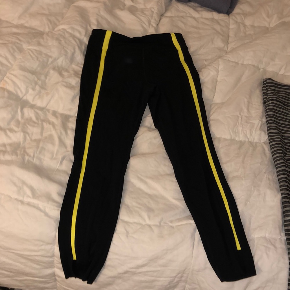 Zyia Leggings